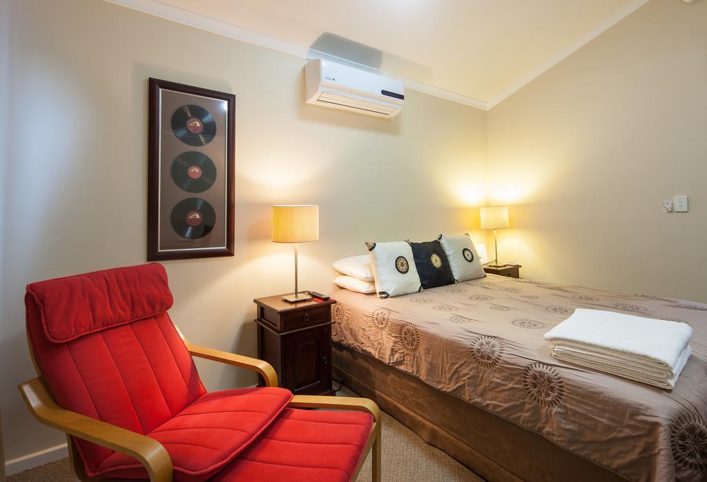 Dongara Tourist Park Hotel Port Denison Exterior foto