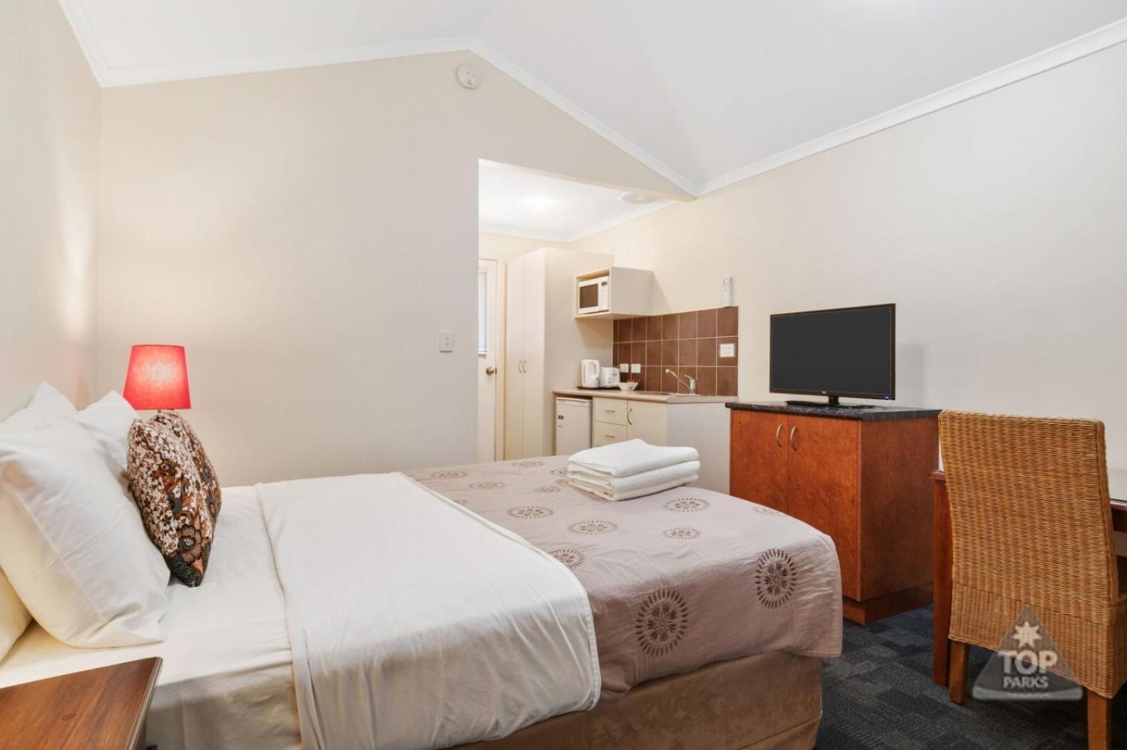 Dongara Tourist Park Hotel Port Denison Exterior foto