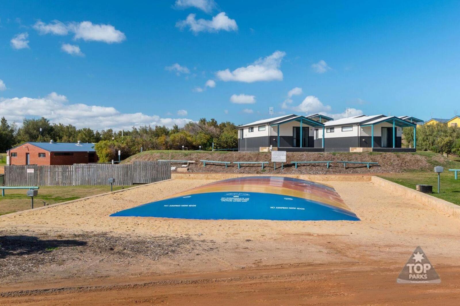 Dongara Tourist Park Hotel Port Denison Exterior foto